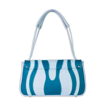 Load image into Gallery viewer, River Fulla Prayers