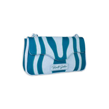 Load image into Gallery viewer, River Fulla Prayers